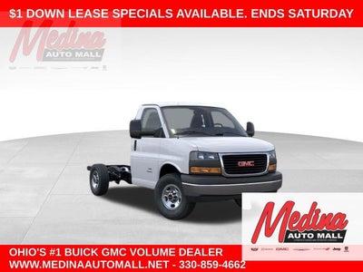 2026 GMC Savana Cutaway 3500 1WT