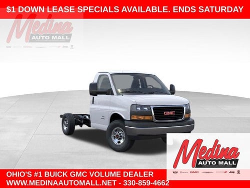 2026 GMC Savana Cutaway 3500 1WT