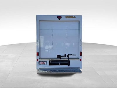 2025 GMC Savana Cutaway 3500 1WT