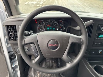2025 GMC Savana Cutaway 3500 1WT
