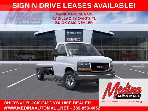 2026 GMC Savana Cutaway 3500 1WT