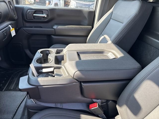 2025 GMC Sierra 3500 HD Chassis Cab Pro