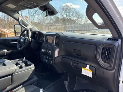 2025 GMC Sierra 3500 HD Chassis Cab Pro