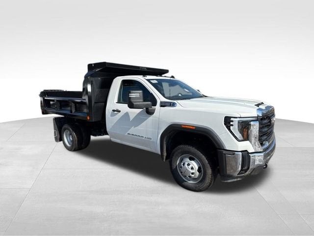 2025 GMC Sierra 3500 HD Chassis Cab Pro