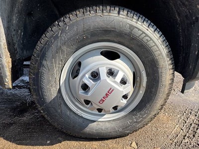 2025 GMC Sierra 3500 HD Chassis Cab Pro