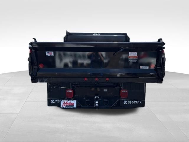 2025 GMC Sierra 3500 HD Chassis Cab Pro