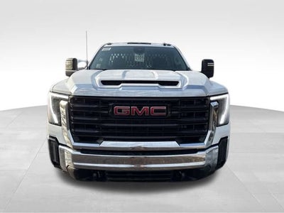 2026 GMC Sierra 3500 HD Chassis Cab Pro