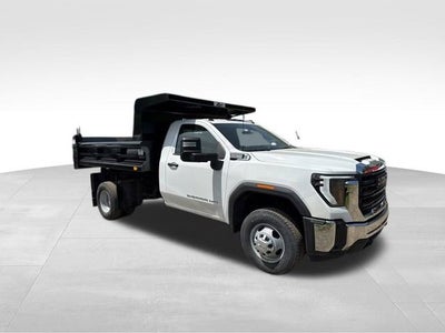 2026 GMC Sierra 3500 HD Chassis Cab Pro