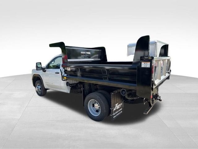 2026 GMC Sierra 3500 HD Chassis Cab Pro