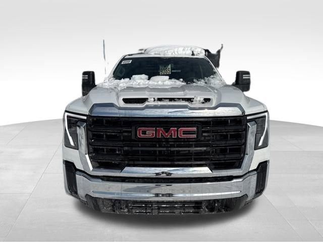 2026 GMC Sierra 3500 HD Chassis Cab Pro