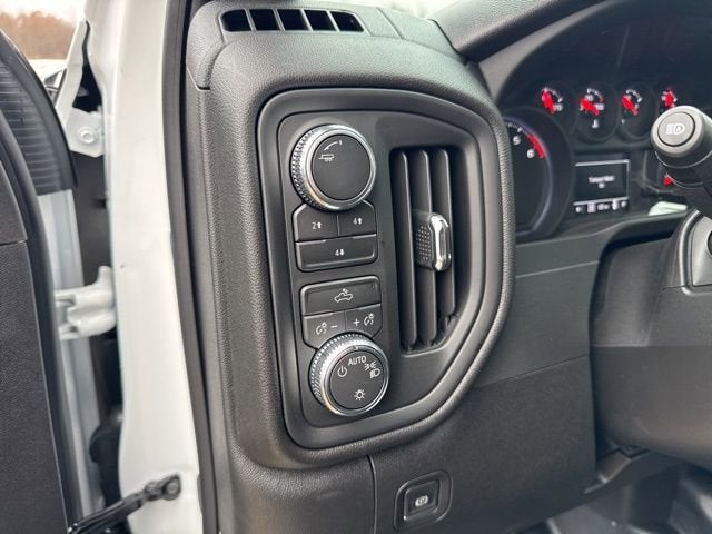 2026 GMC Sierra 3500 HD Chassis Cab Pro