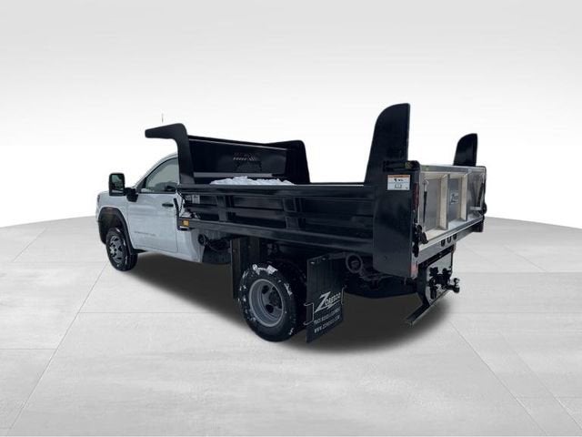 2026 GMC Sierra 3500 HD Chassis Cab Pro