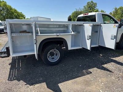 2026 GMC Sierra 3500 HD Chassis Cab Pro