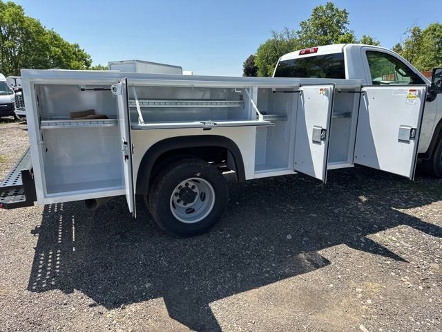 2026 GMC Sierra 3500 HD Chassis Cab Pro