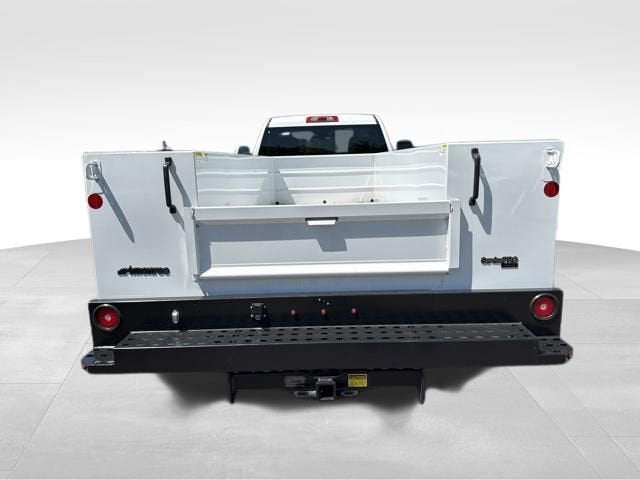 2026 GMC Sierra 3500 HD Chassis Cab Pro