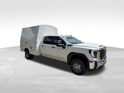 2026 GMC Sierra 3500 HD Chassis Cab Pro