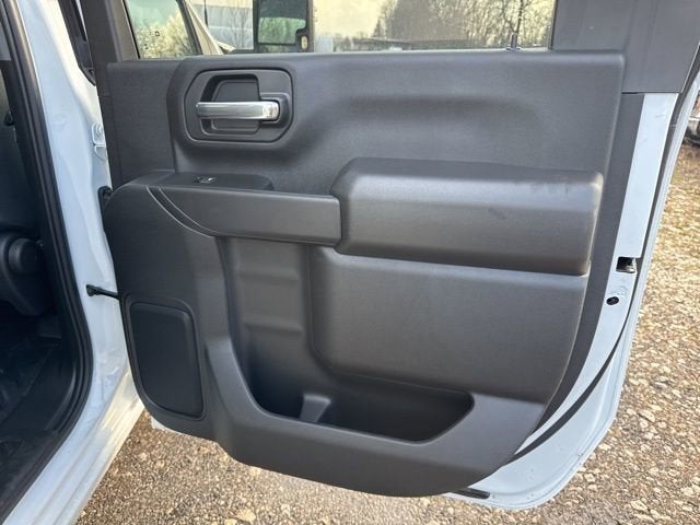 2025 GMC Sierra 3500 HD Chassis Cab Pro