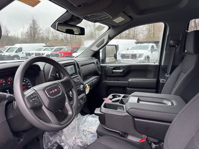 2025 GMC Sierra 3500 HD Chassis Cab Pro