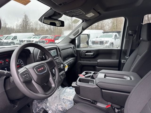 2025 GMC Sierra 3500 HD Chassis Cab Pro