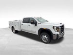 2025 GMC Sierra 3500 HD Chassis Cab Pro
