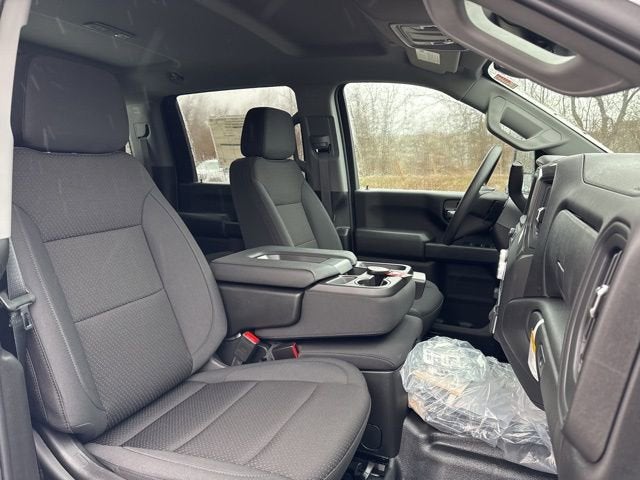 2025 GMC Sierra 3500 HD Chassis Cab Pro