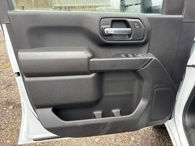 2025 GMC Sierra 3500 HD Chassis Cab Pro