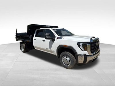 2026 GMC Sierra 3500 HD Chassis Cab Pro