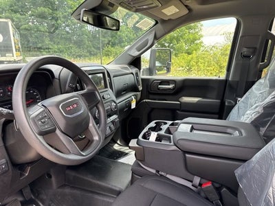 2025 GMC Sierra 3500 HD Chassis Cab Pro