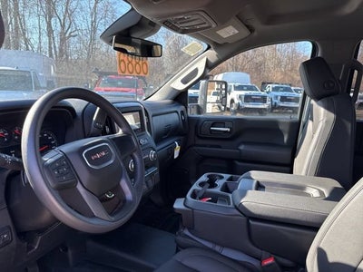 2025 GMC Sierra 3500 HD Chassis Cab Pro