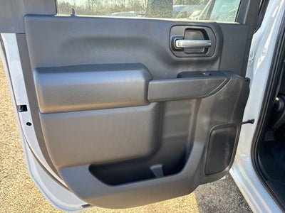 2025 GMC Sierra 3500 HD Chassis Cab Pro