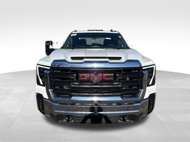 2025 GMC Sierra 3500 HD Chassis Cab Pro