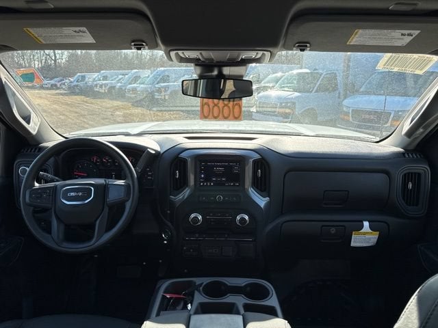2025 GMC Sierra 3500 HD Chassis Cab Pro