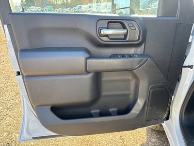 2025 GMC Sierra 3500 HD Chassis Cab Pro