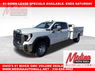 2025 GMC Sierra 3500 HD Chassis Cab Pro