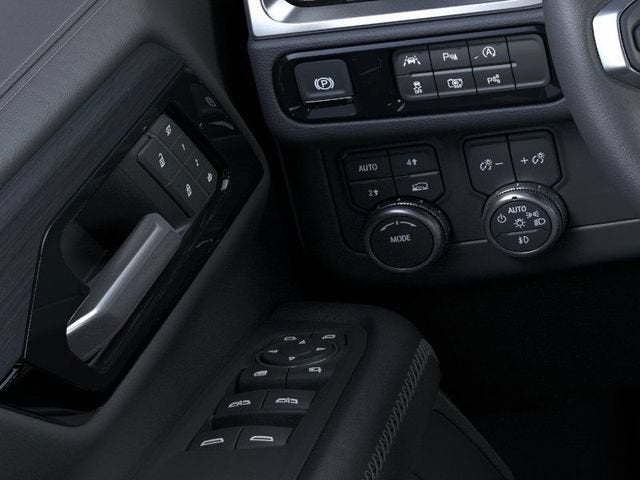 2026 GMC Yukon Denali - Photo 23