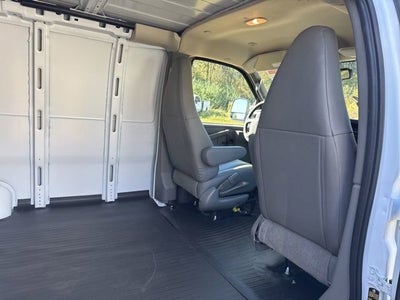 2025 GMC Savana Cargo Work Van
