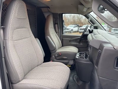 2025 GMC Savana Cargo Work Van