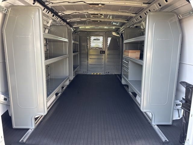 2025 GMC Savana Cargo Work Van