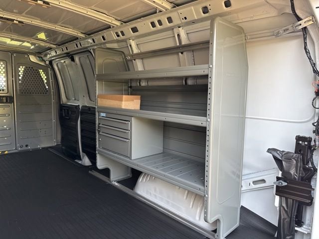 2025 GMC Savana Cargo Work Van