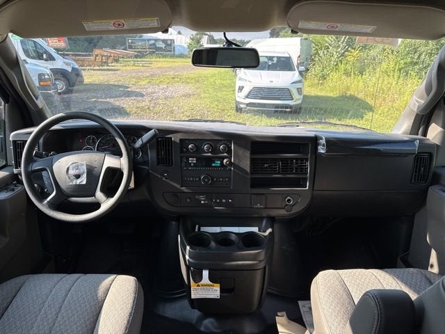 2025 GMC Savana Cargo Work Van