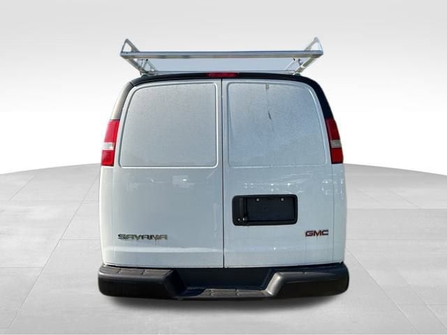 2025 GMC Savana Cargo Work Van