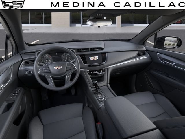 2026 Cadillac XT5 Luxury