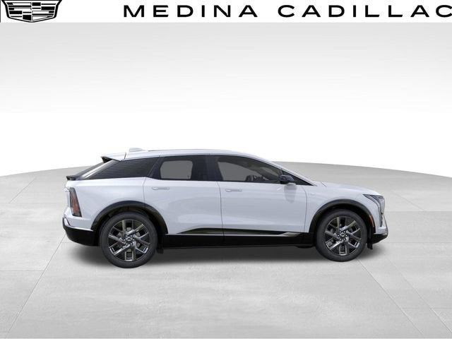 2027 Cadillac OPTIQ Premium Luxury