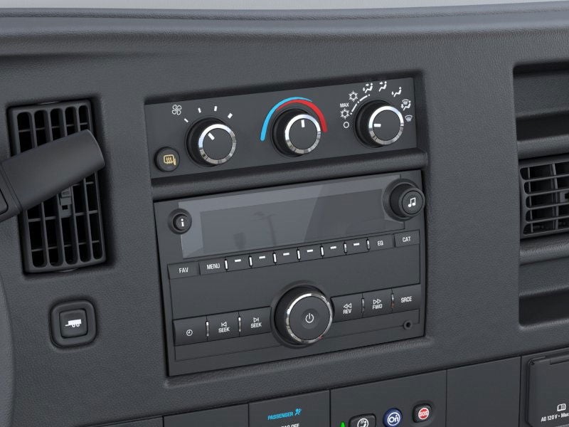 2025 GMC Savana Cutaway 3500 1WT
