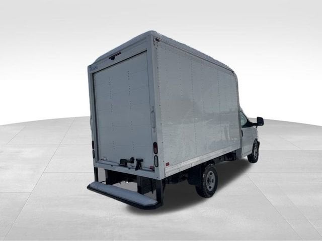 2026 GMC Savana Cutaway 3500 1WT