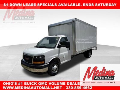 2025 GMC Savana Cutaway 3500 1WT