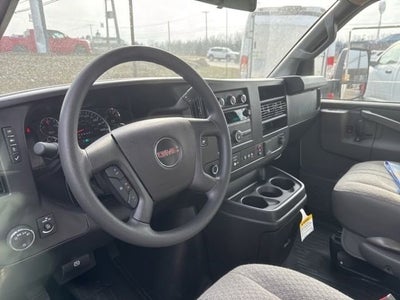 2025 GMC Savana Cutaway 4500 2WT