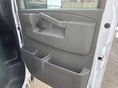 2025 GMC Savana Cutaway 4500 2WT