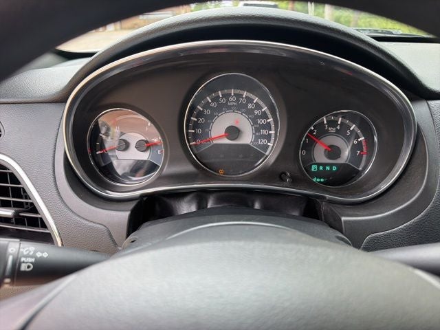 2013 Chrysler 200 LX