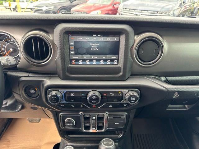 2022 Jeep Wrangler Unlimited Willys
